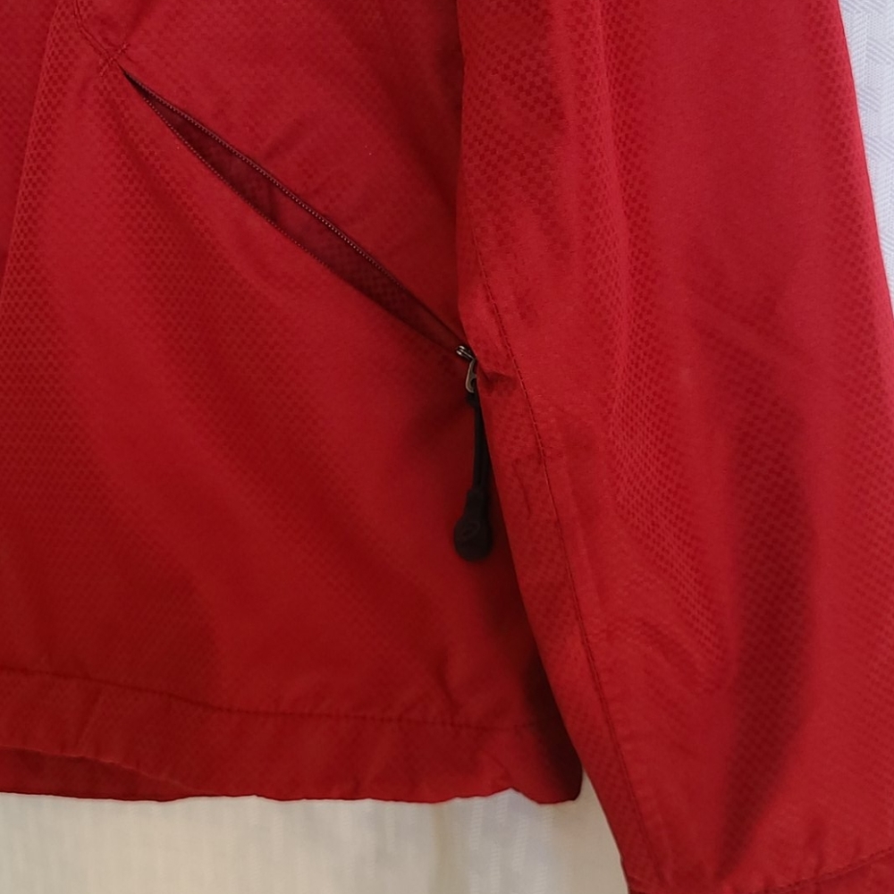 ASICS Jacket Red - Picture 4 of 10